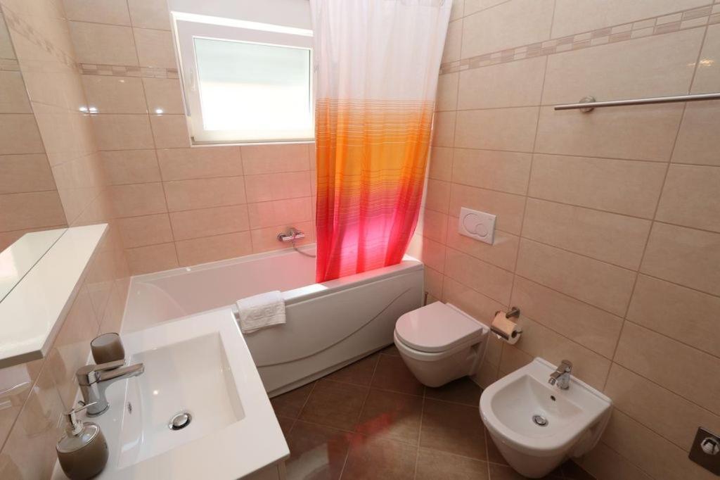 Guesthouse Medulin Kültér fotó