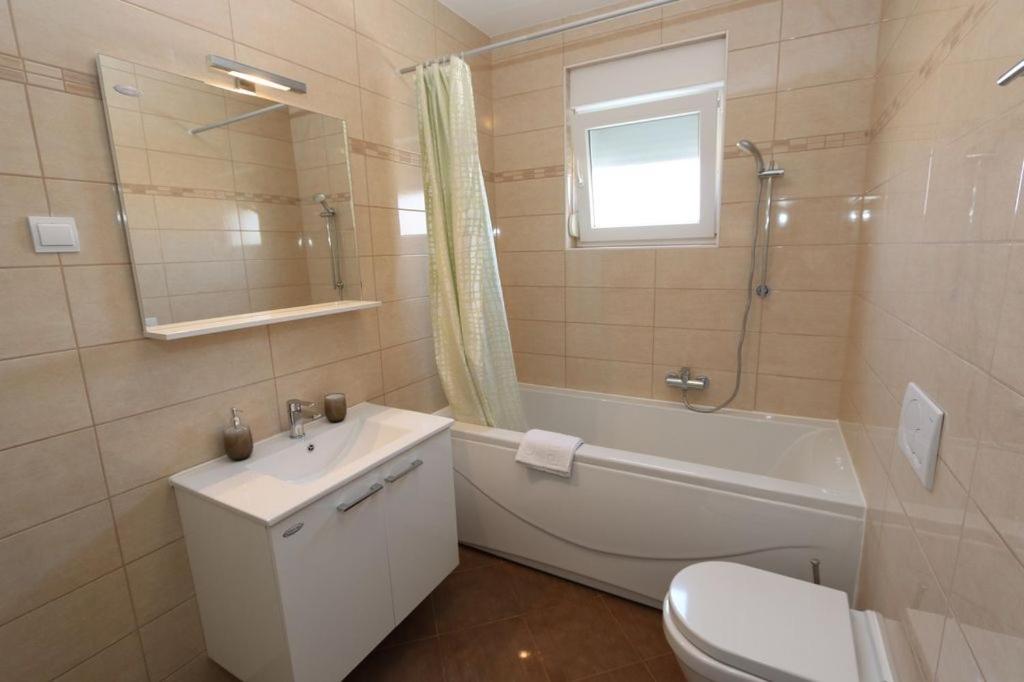 Guesthouse Medulin Kültér fotó